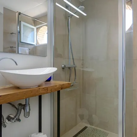 Vistamar 22 Apartment